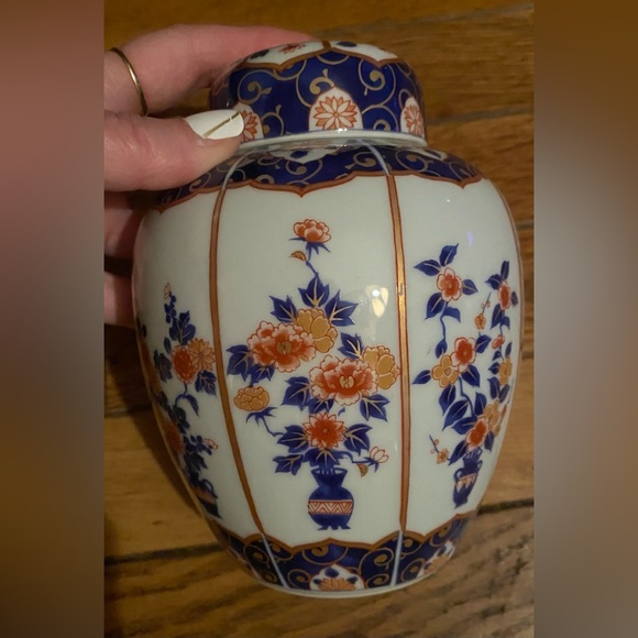 Beautiful Home Decor - Picture 4 of 8